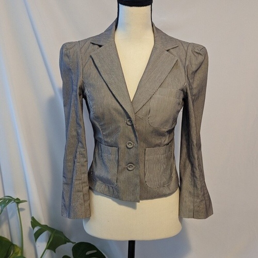 EUC - Diane Von Furstenberg Grey Striped Blazer Jacket - Size 4